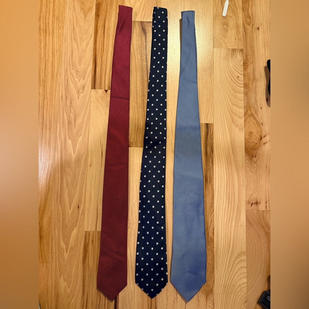 Set of three Jos. A. Bank toes with patterns!